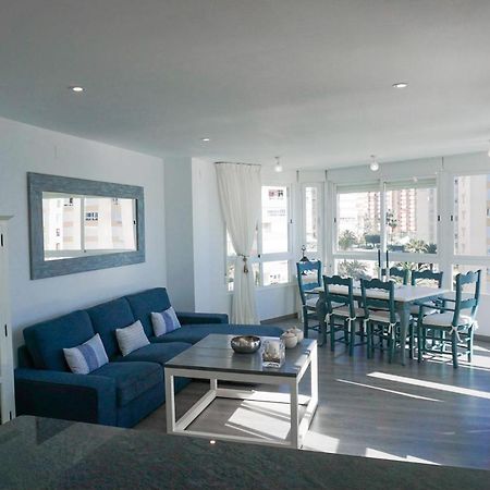 Wintowinrentals Amazing Apartment With Sea View Malaga Luaran gambar