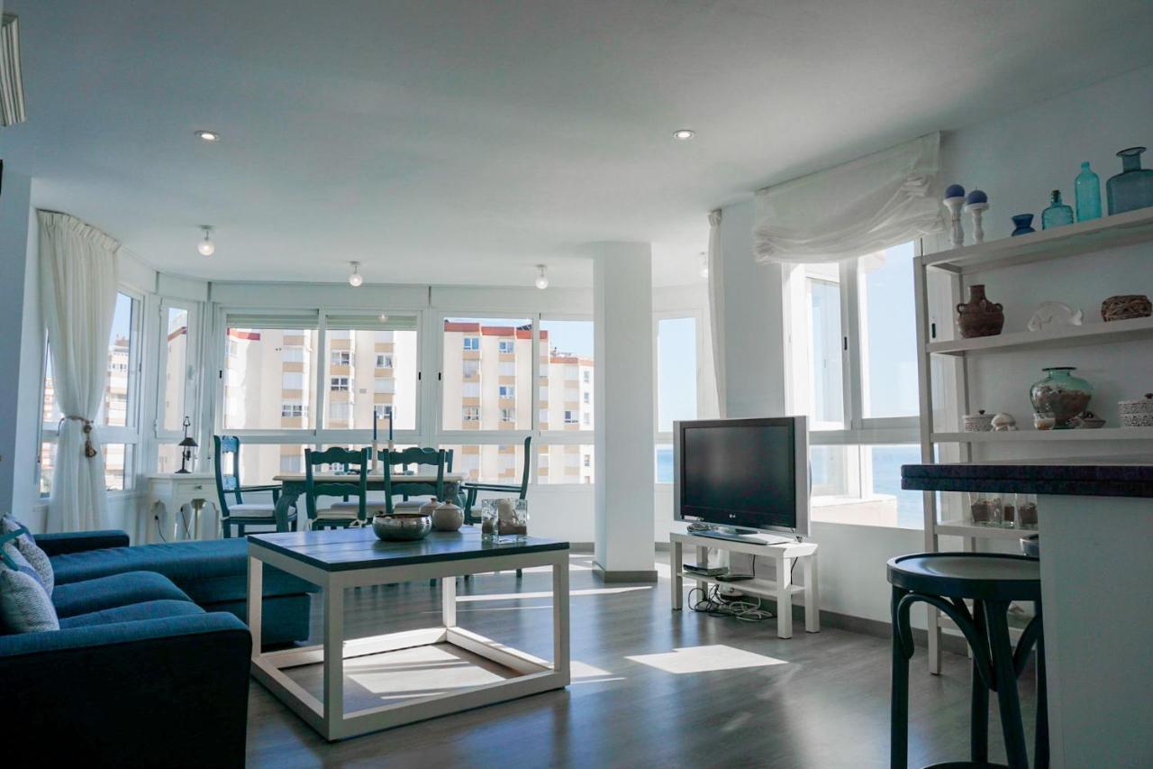 Wintowinrentals Amazing Apartment With Sea View Malaga Luaran gambar