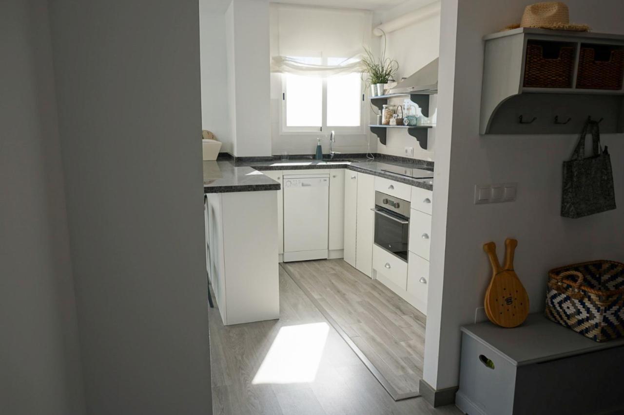 Wintowinrentals Amazing Apartment With Sea View Malaga Luaran gambar
