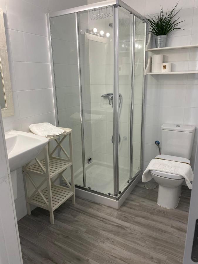 Wintowinrentals Amazing Apartment With Sea View Malaga Luaran gambar